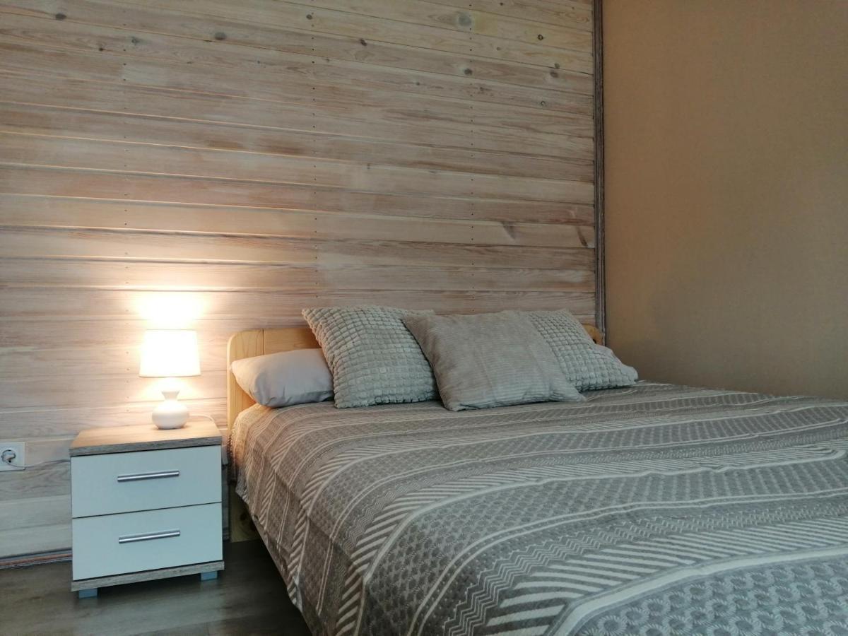 Apartamenti Miera Osta Liepaja Exterior photo