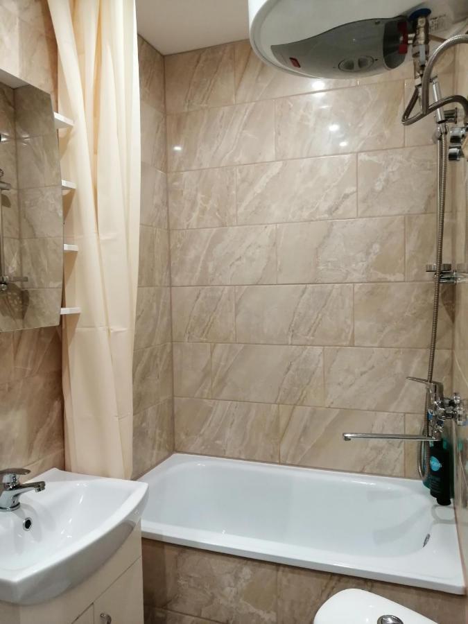 Apartamenti Miera Osta Liepaja Exterior photo